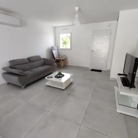 Maison Neuve A 13 Min Des Sables בית נופש